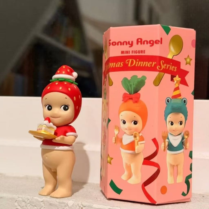 Sonny Angel Christmas Dinner Series Strawberry