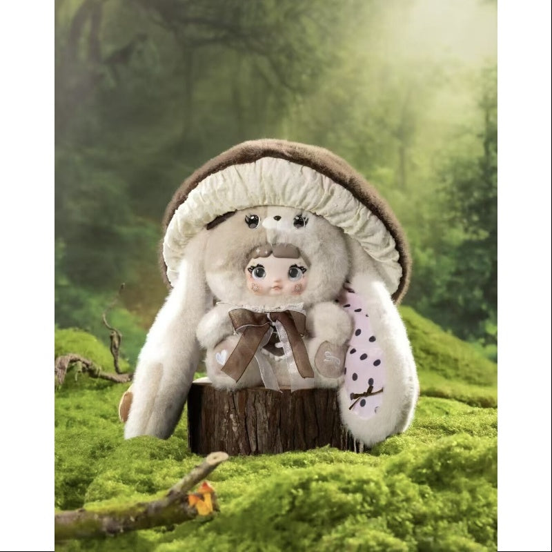 Nommi Mushroom Hat 400% Vinyl Plush Doll Series Mocha