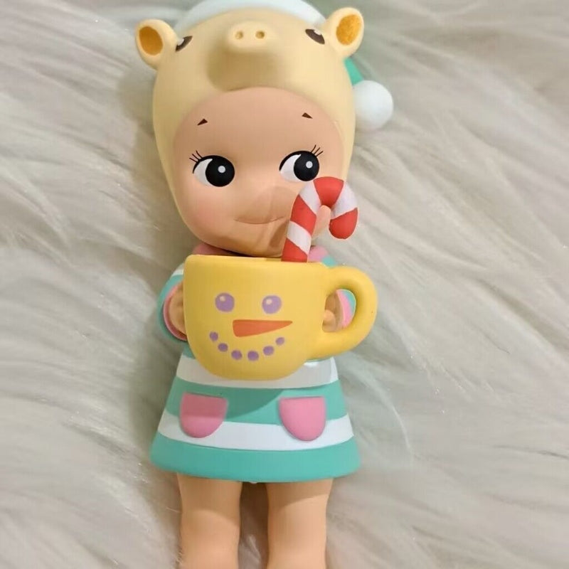 Sonny Angel Dreaming Christmas Series Tapir