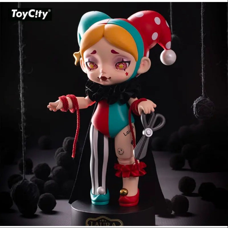Laura Moonlight 400% Figurine ToyCity 2022 Limited