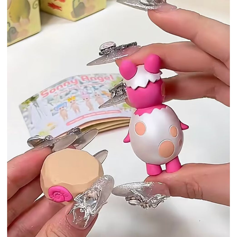 Sonny Angel Dinosaur Series Secret Robby Angel Egg