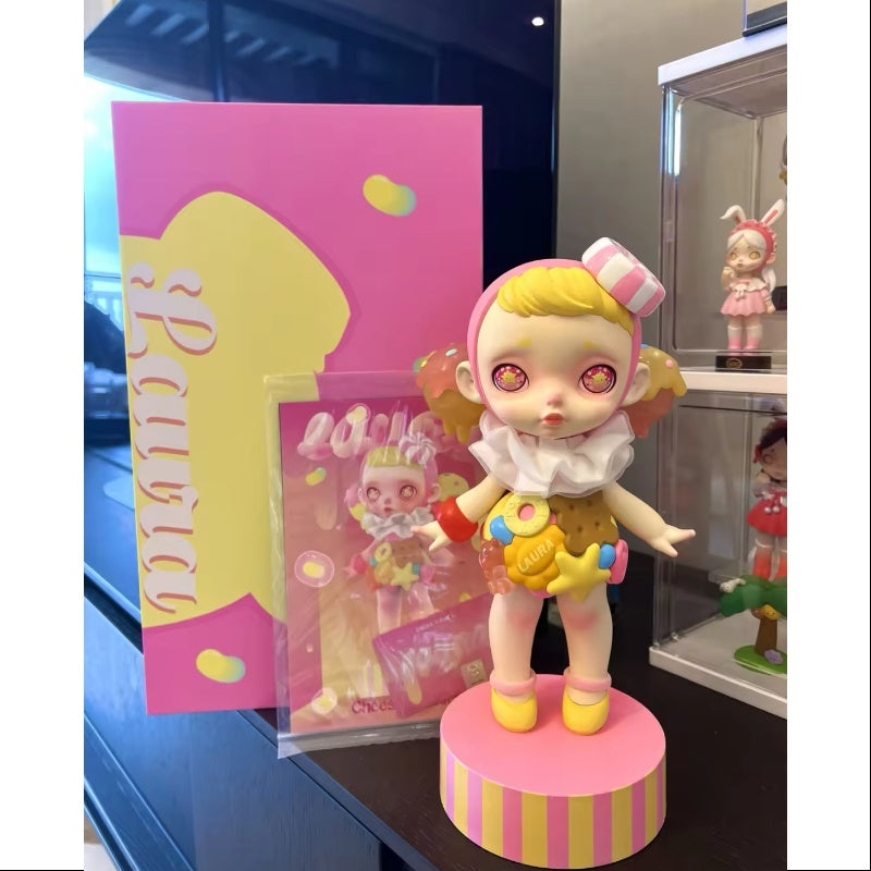 Laura Cheese Cookies 400% Figurine ToyCity 2021 Limited Edition