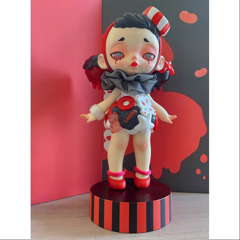 Laura Raspberry Brownies 400% Figurine ToyCity 2021 Limited Edition