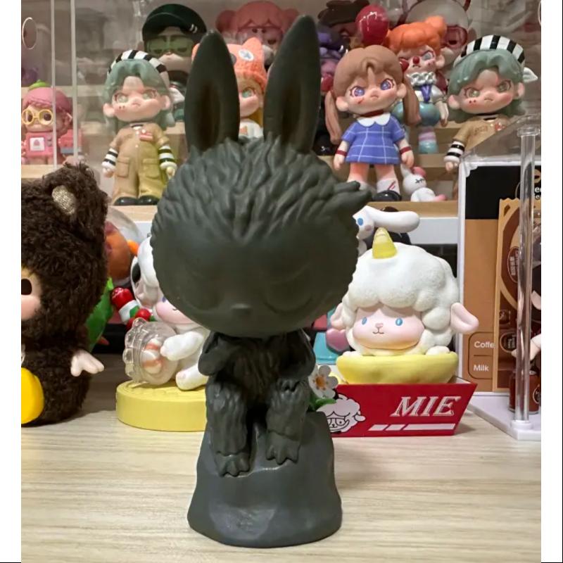 Labubu The Monsters Art Series THE THINKER