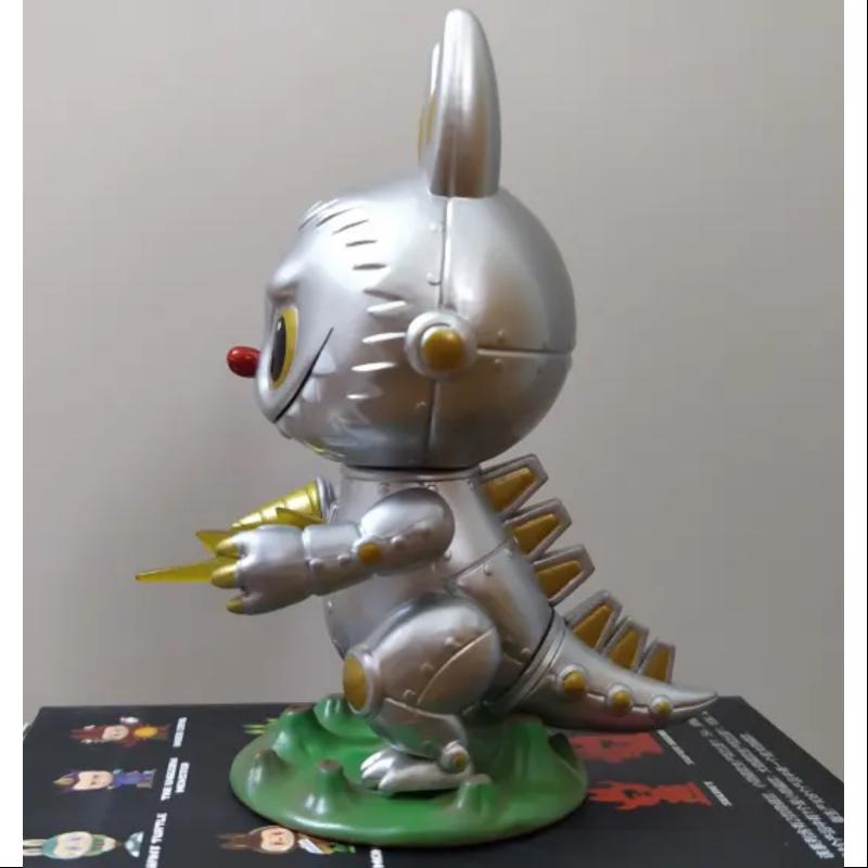 Labubu The Monsters Kaiju Series ROBOT GOJIMOMO
