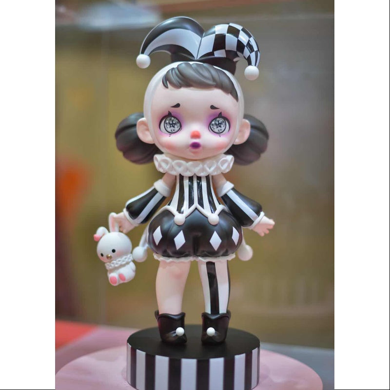 Laura Sad Clown Dark Night 400% Figurine ToyCity 2020 Limited Edition