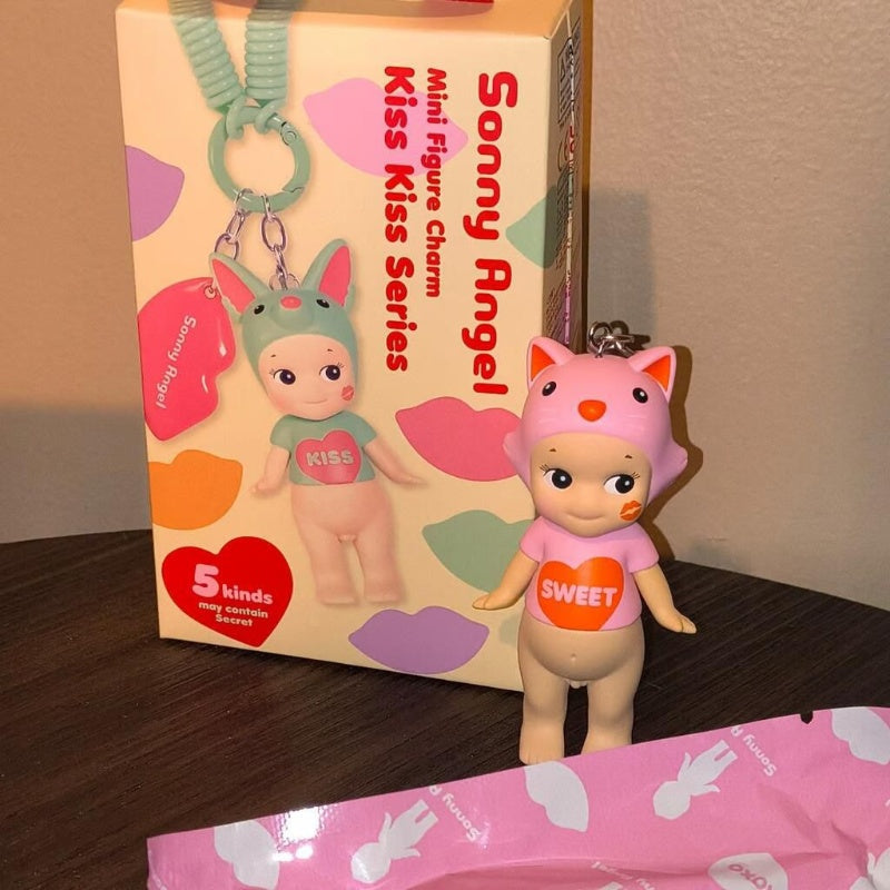 Sonny Angel Kiss Kiss Charm Series Cat