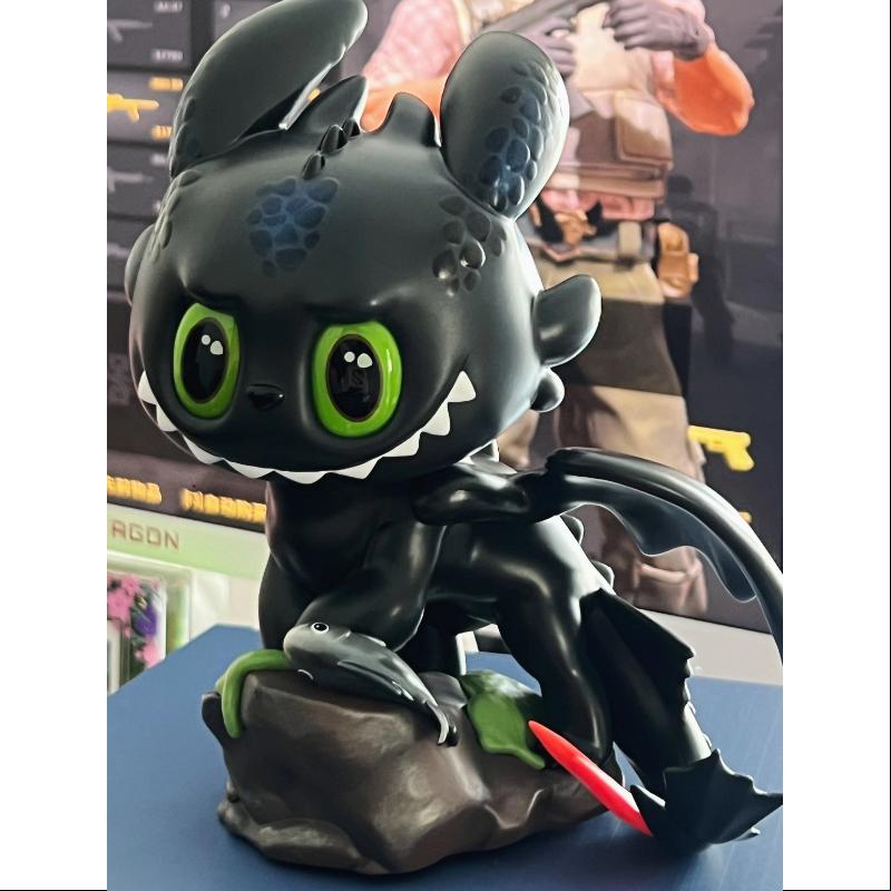 Labubu The Monsters How to Train Your Dragon Black Figurine LIMITED