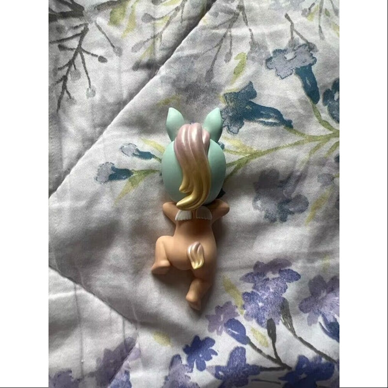 Sonny Angel HIPPERS Dreaming Series Secret Unicorn