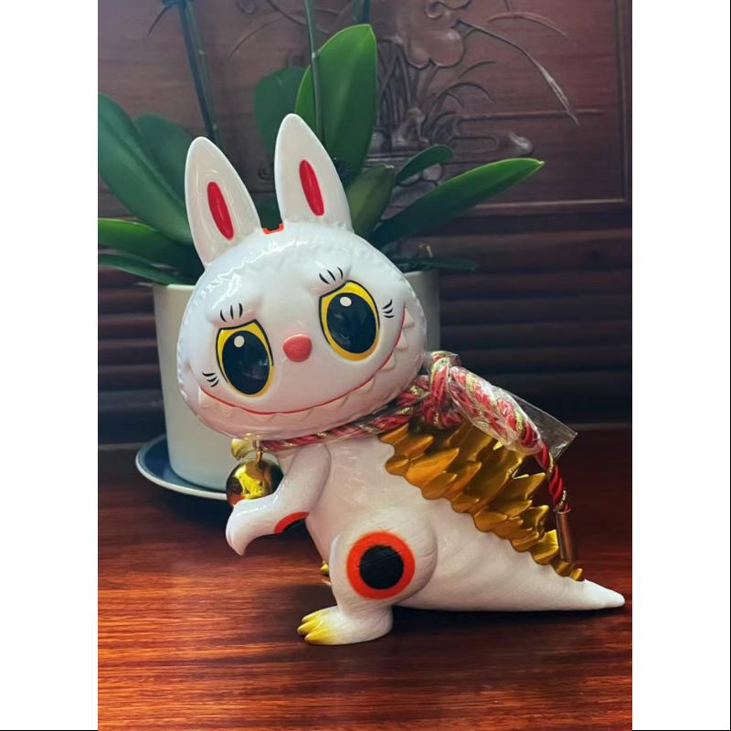 Labubu The Monsters Gojimomo Maneki LIMITED