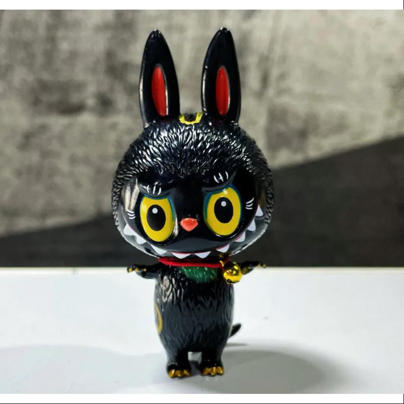 Labubu The Monsters The Little Monsters Zimomo Series 4 Maneki Black Ver.