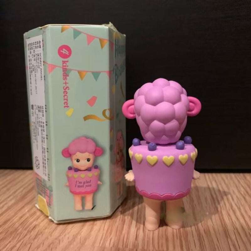 Sonny Angel 15th Anniversary Cake Series Blueberry Cake Sheep