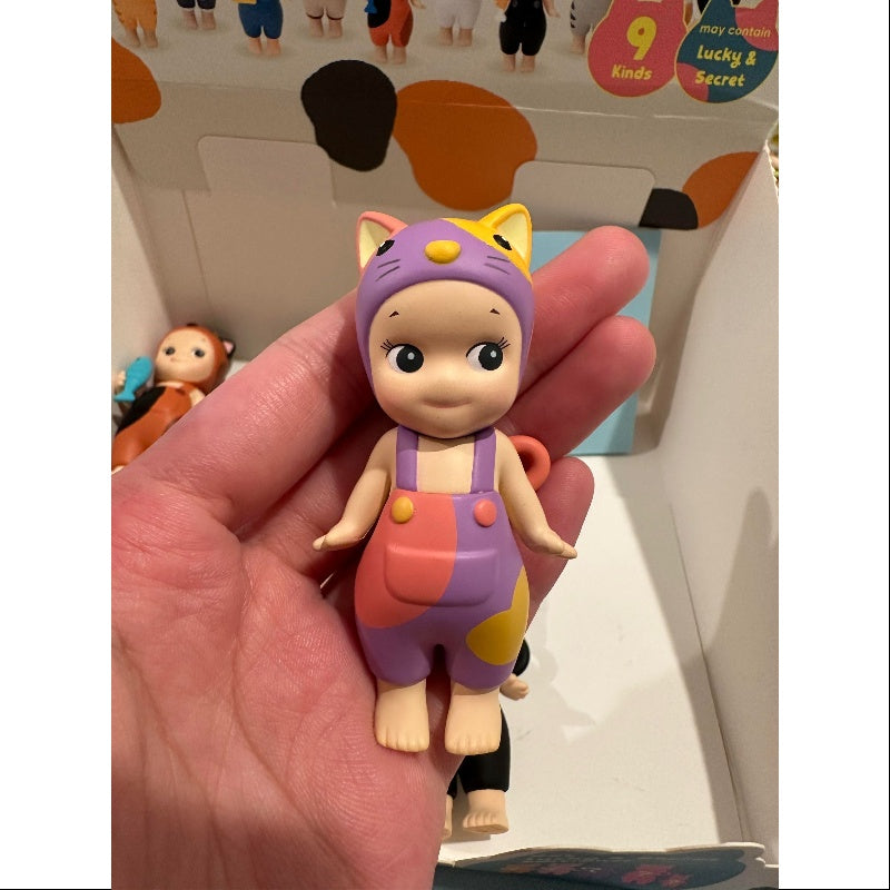 Sonny Angel Cat Life Series Lucky Purple