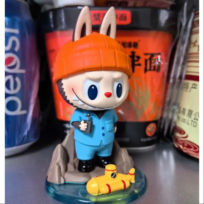 Labubu THE MONSTERS EXPLORER FIGURE LIMITED