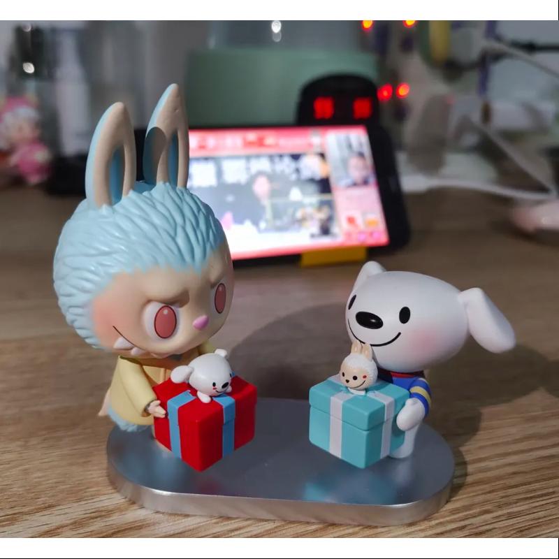 Labubu THE MONSTERS THE GIFT FIGURE LIMITED