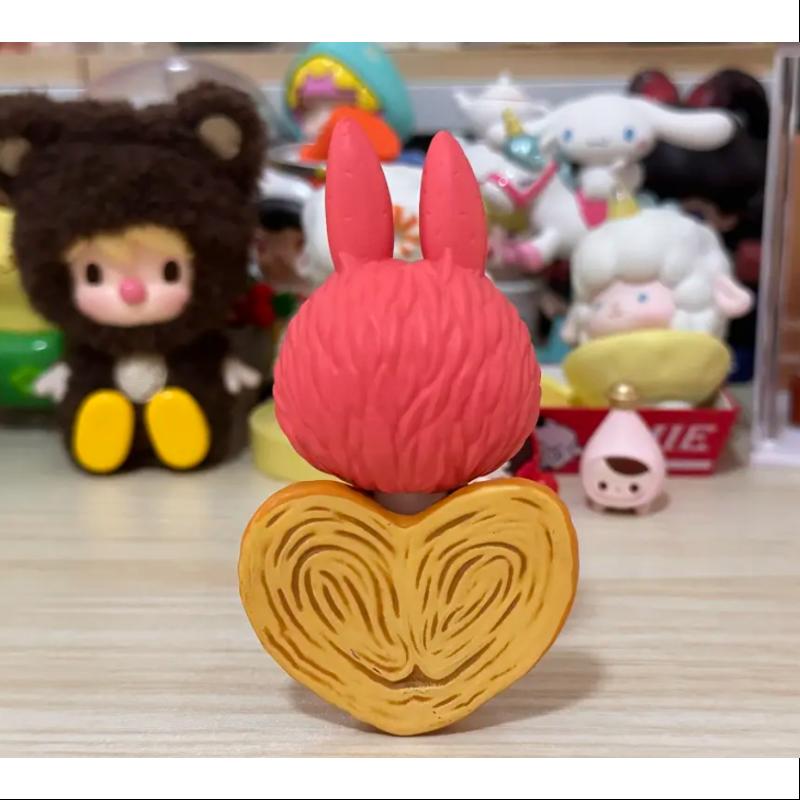 Labubu The Monsters Patisserie Series Petite palmiers