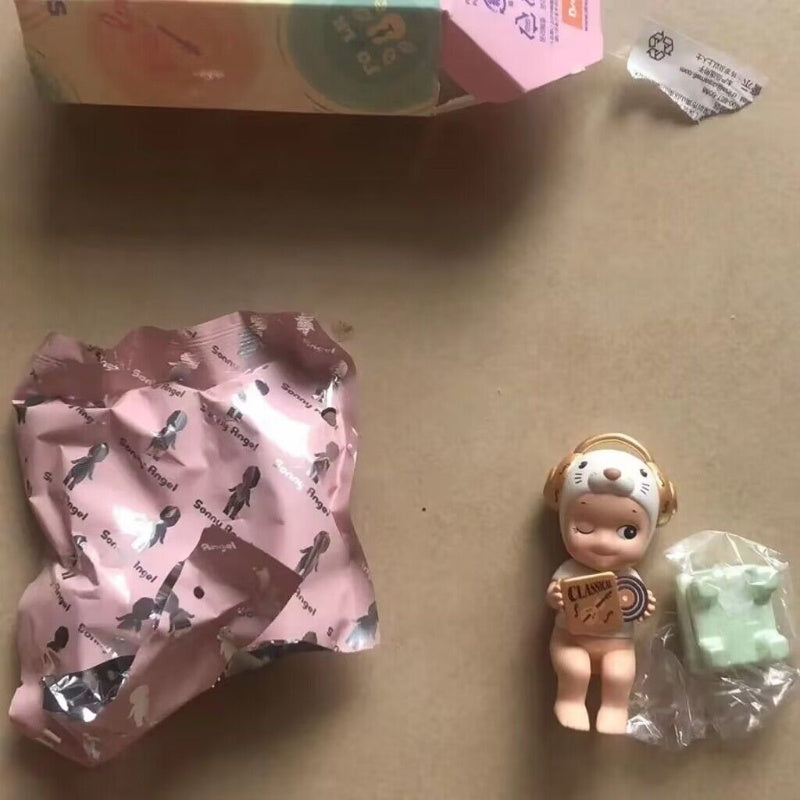 Sonny Angel Love The Music Series Secret Classical