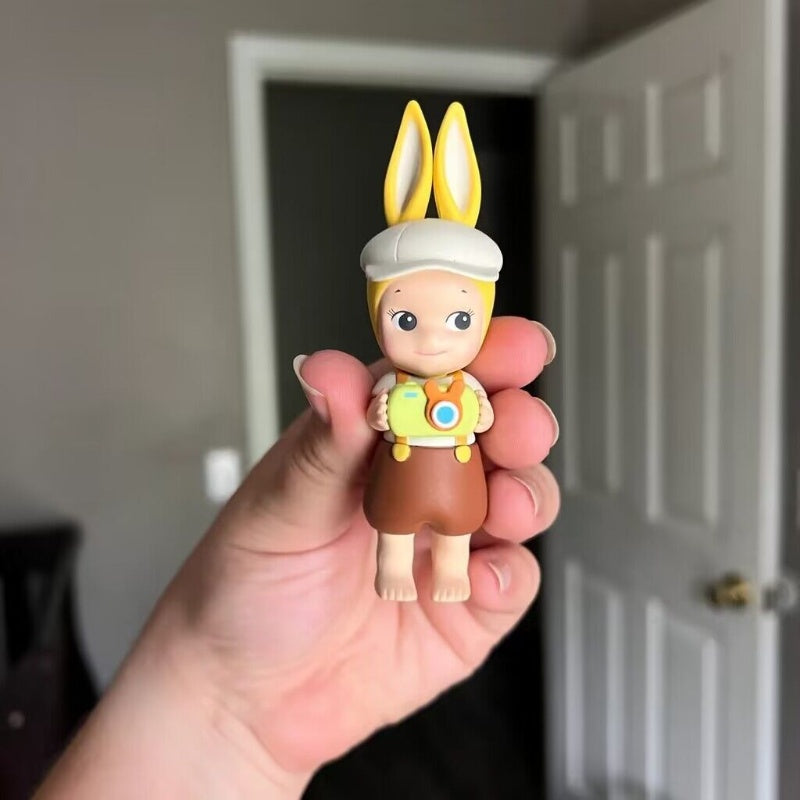 Sonny Angel Enjoy The Moment Series Capture Warmth