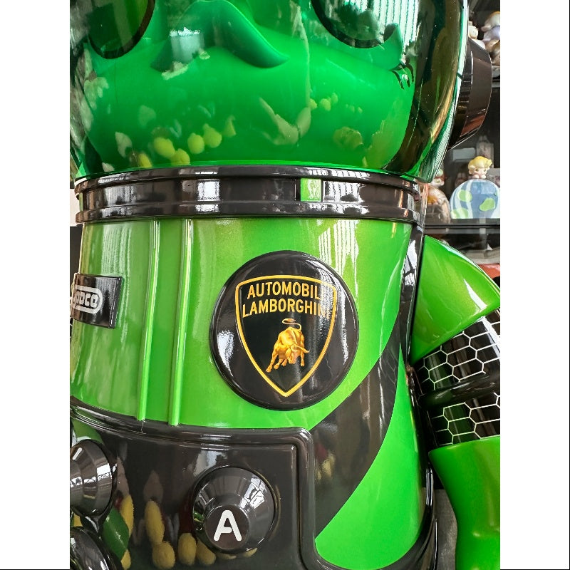 MEGA SPACE MOLLY 1000% Lamborghini 2023 LIMITED