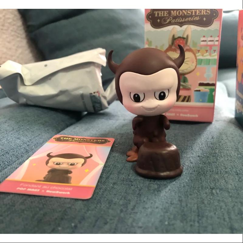 Labubu The Monsters Patisserie Series Fondant au chocolat