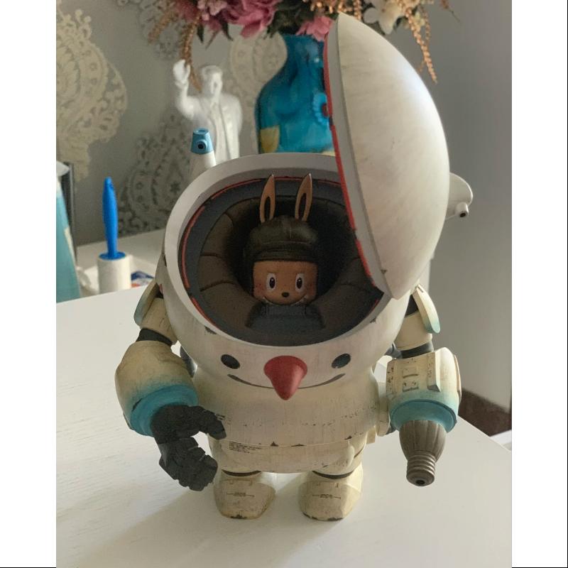 Labubu The Monsters Snowman With Mini Labubu Pilot Ver.2.0 LIMITED
