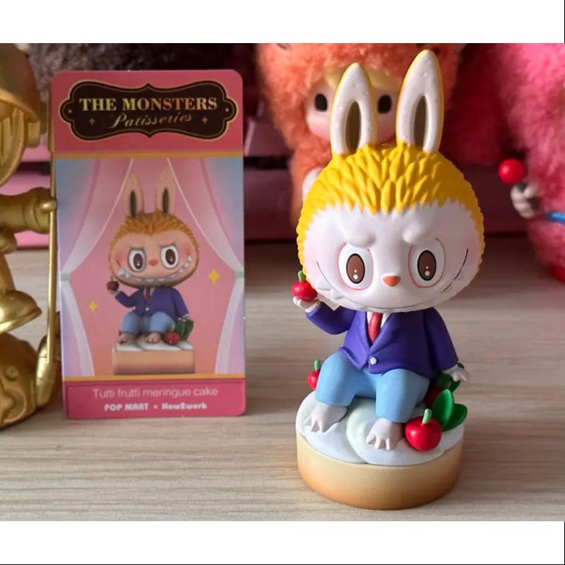 Labubu The Monsters Patisserie Series Tutti frutti meringue cake