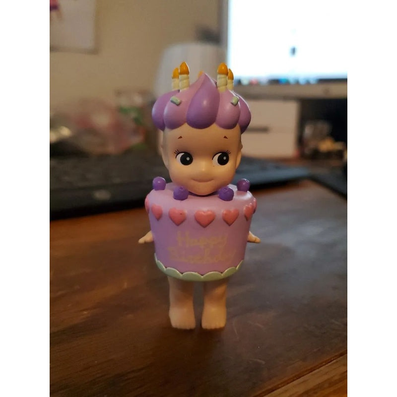 Sonny Angel Birthday Gift Series Blueberry Cake