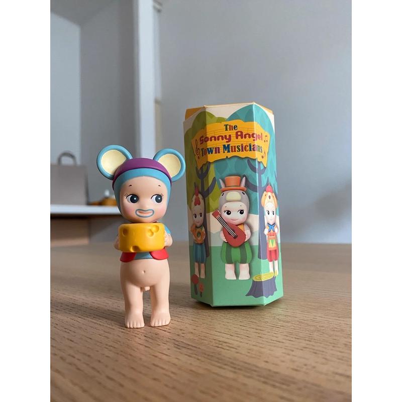 Sonny Angel Town Musicians Series Thief